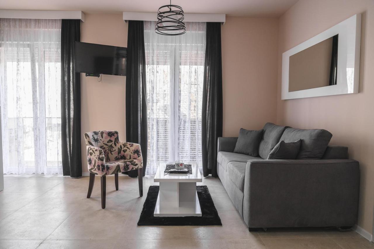 Apartmani Mis Шабац Экстерьер фото