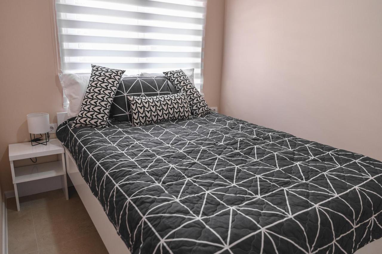 Apartmani Mis Шабац Экстерьер фото