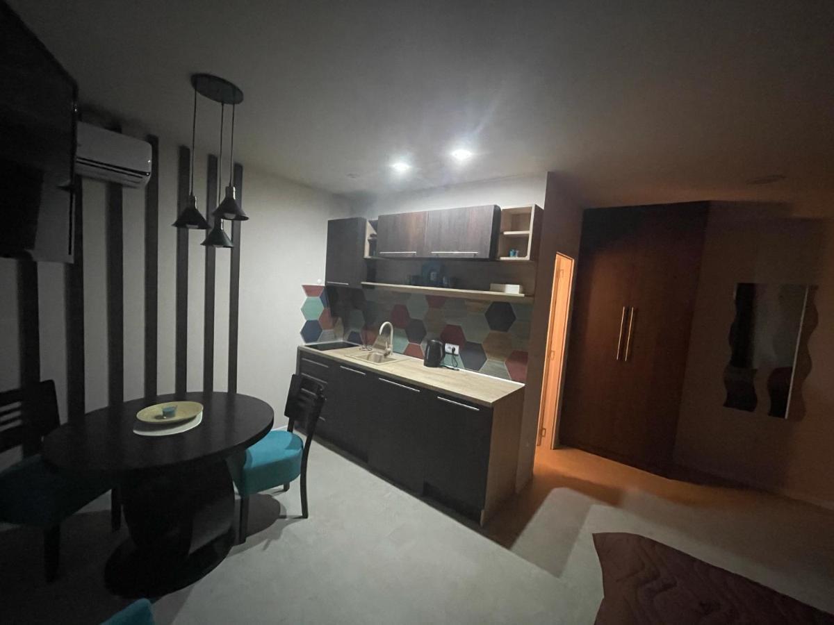 Apartmani Mis Шабац Экстерьер фото