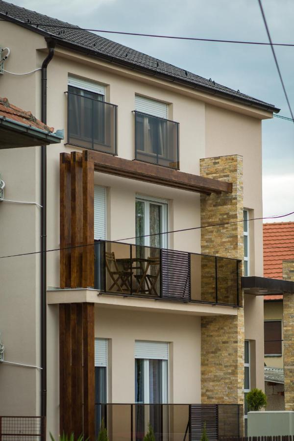 Apartmani Mis Шабац Экстерьер фото